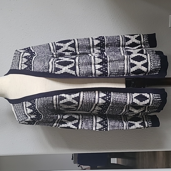 Mossimo Supply Co. Sweaters - MOSSIMO WOMAN'S LONG TUNIC SWEATER